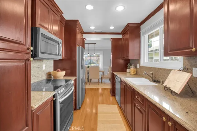 $1,199,000 | 3480 Lilly Avenue, Long Beach, CA 90808