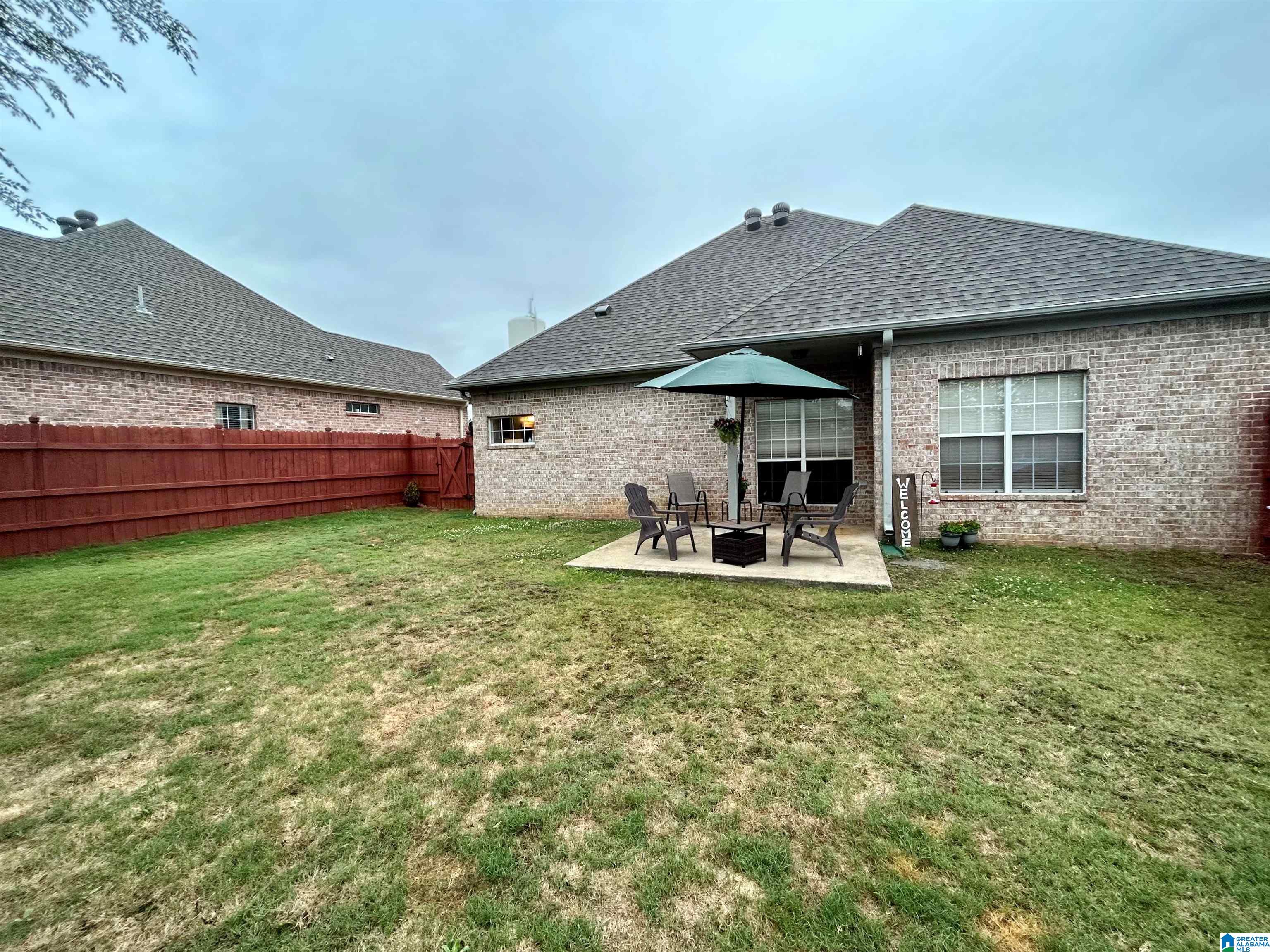 927 Daventry Trail Calera, AL 35040 - Photo 3 of 6