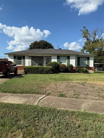 $280,000 | 8133 Cavalier Circle, Dallas, TX 75227