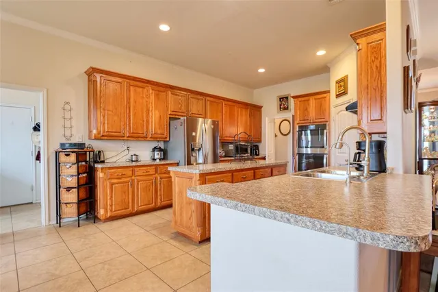 $575,000 | 178 Chazlynn Court, Waxahachie, TX 75165