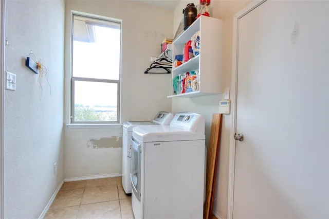 $575,000 | 178 Chazlynn Court, Waxahachie, TX 75165