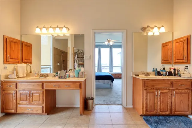 $575,000 | 178 Chazlynn Court, Waxahachie, TX 75165