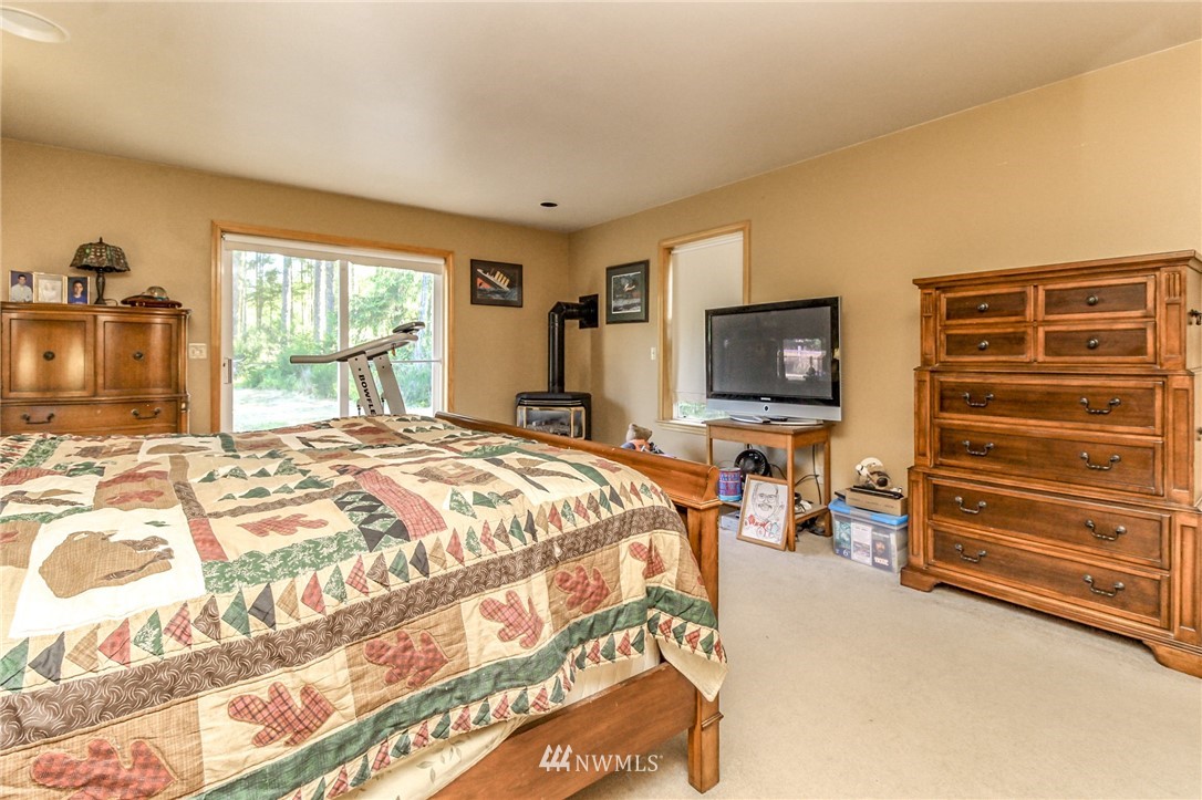 5000 Southwest Old Clifton Road Port Orchard, WA 98367 - Photo 22 of 39 Gallery Image 22