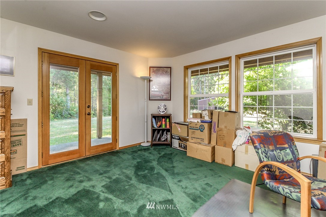 5000 Southwest Old Clifton Road Port Orchard, WA 98367 - Photo 9 of 39 Gallery Image 9