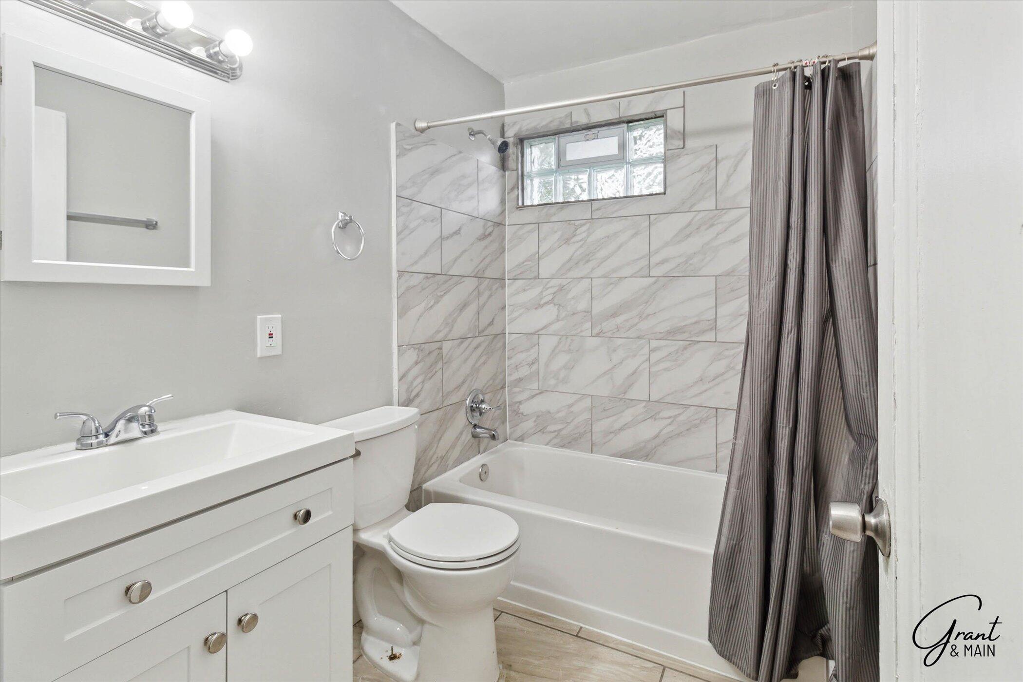 7209 Prospect Avenue Warren, MI 48091 - Photo 6 of 8 21-21-7209-Prospect-Ave-Warren-MI-48091-