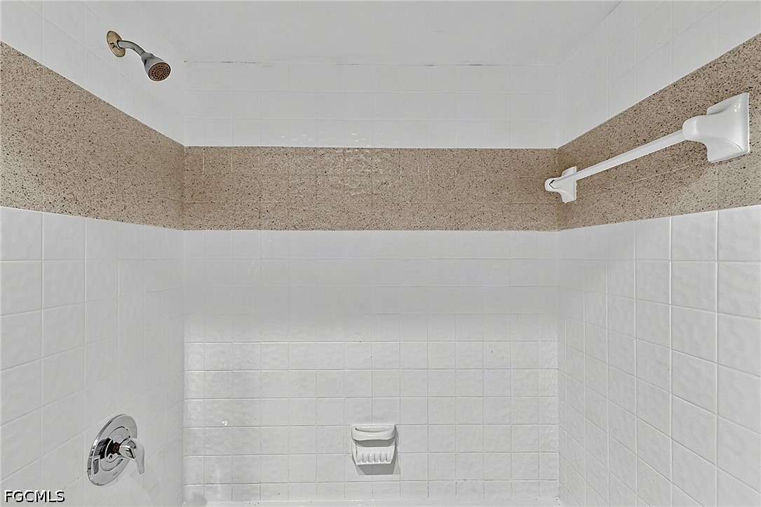 17404 Homewood Road Fort Myers, FL 33967 - Photo 20 of 36 Gallery Image 20