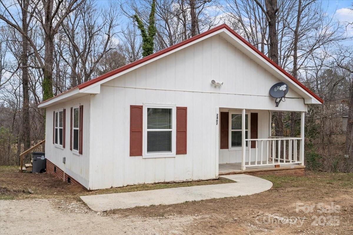 2407 Moose Road Kannapolis, NC 28083 - Photo 3 of 23 Gallery Image 3