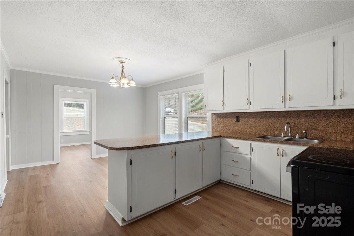 2407 Moose Road Kannapolis, NC 28083 - Photo 9 of 23 Gallery Image 9