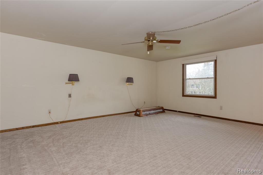 1732 North Kilburn Road Rochester Hills, MI 48306 - Photo 25 of 45