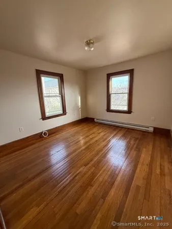 $1,550 | 150 Wall Street, Waterbury, CT 06705