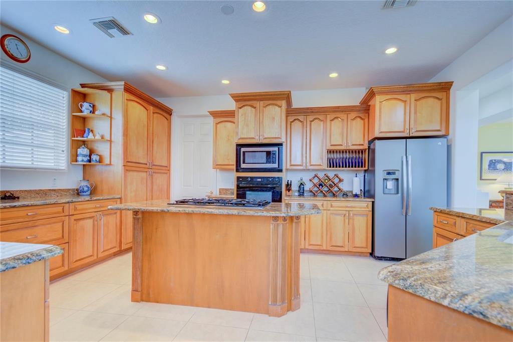 7352 Gulf Way Hudson, FL 34667 - Photo 13 of 69