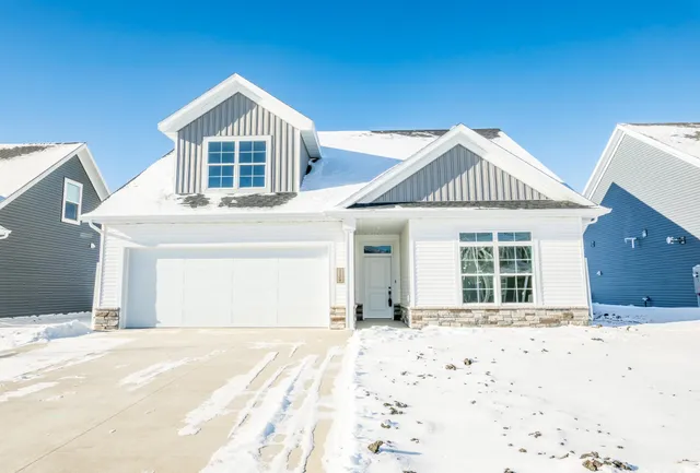 $689,900 | 5108 Mira Way, West Fargo, ND 58078