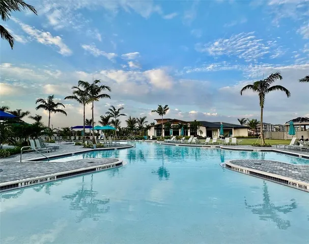 $6,500 | 12680 Radiance Court, Unit 102, Venice, FL 34293