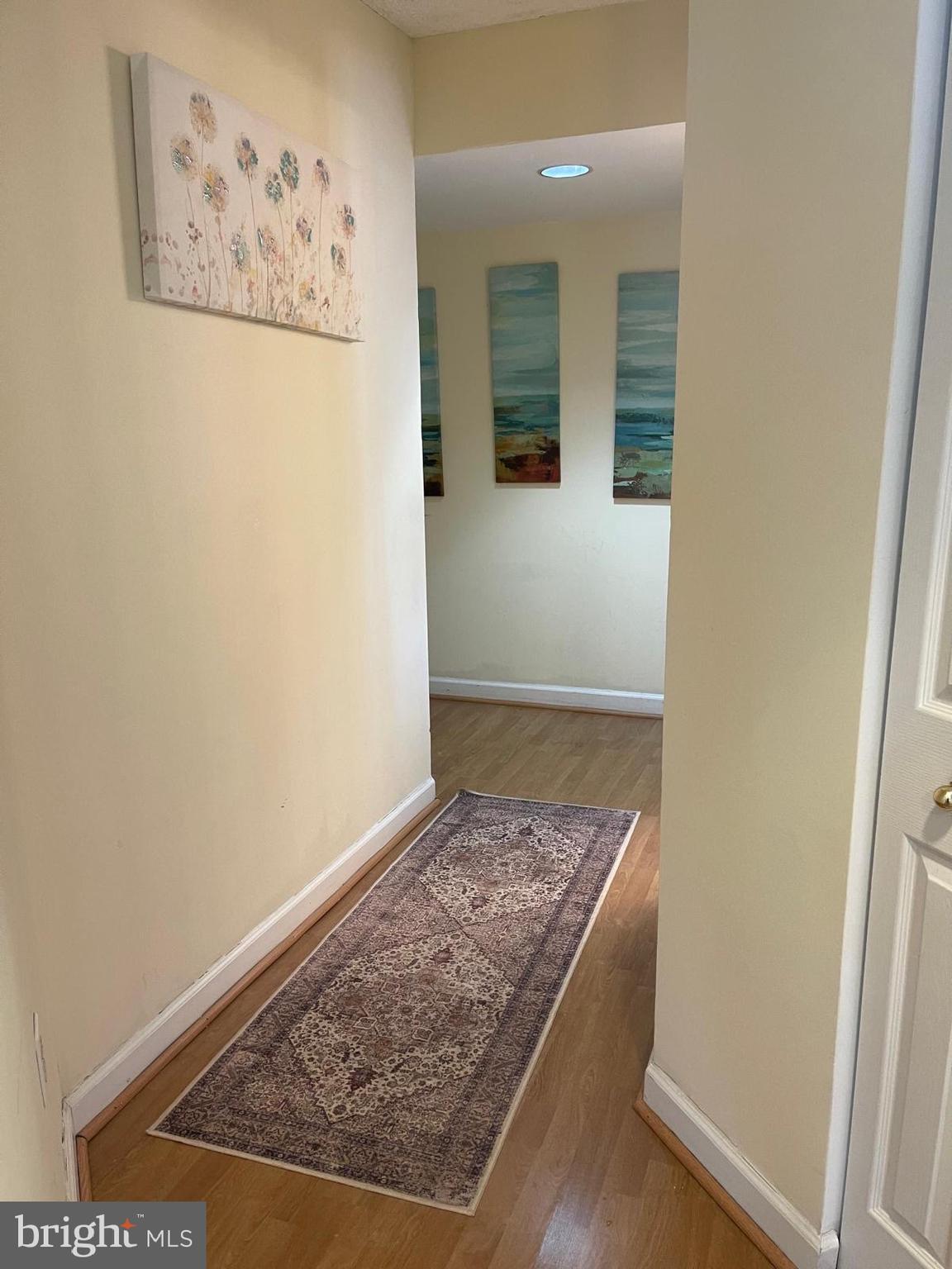 601 Pennsylvania Avenue Northwest, Unit 710 Washington, DC 20004 - Photo 16 of 20 view of an empty room