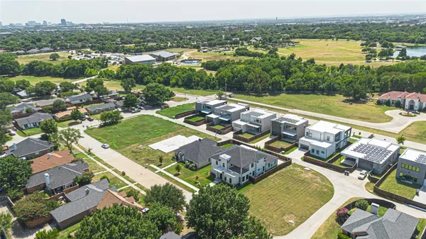 $325,000 | 9749 Williford Trail, Frisco, TX 75033