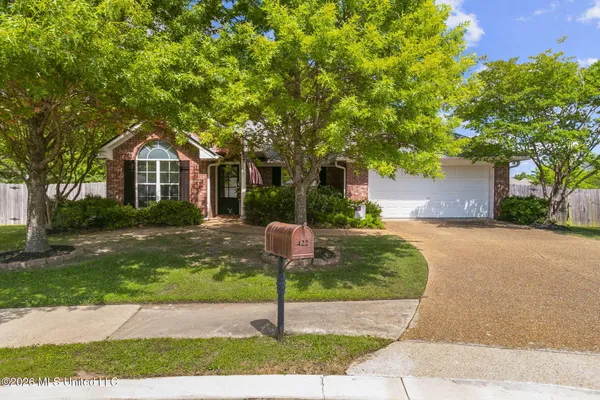 $242,000 | 422 Fenway Drive, Brandon, MS 39047
