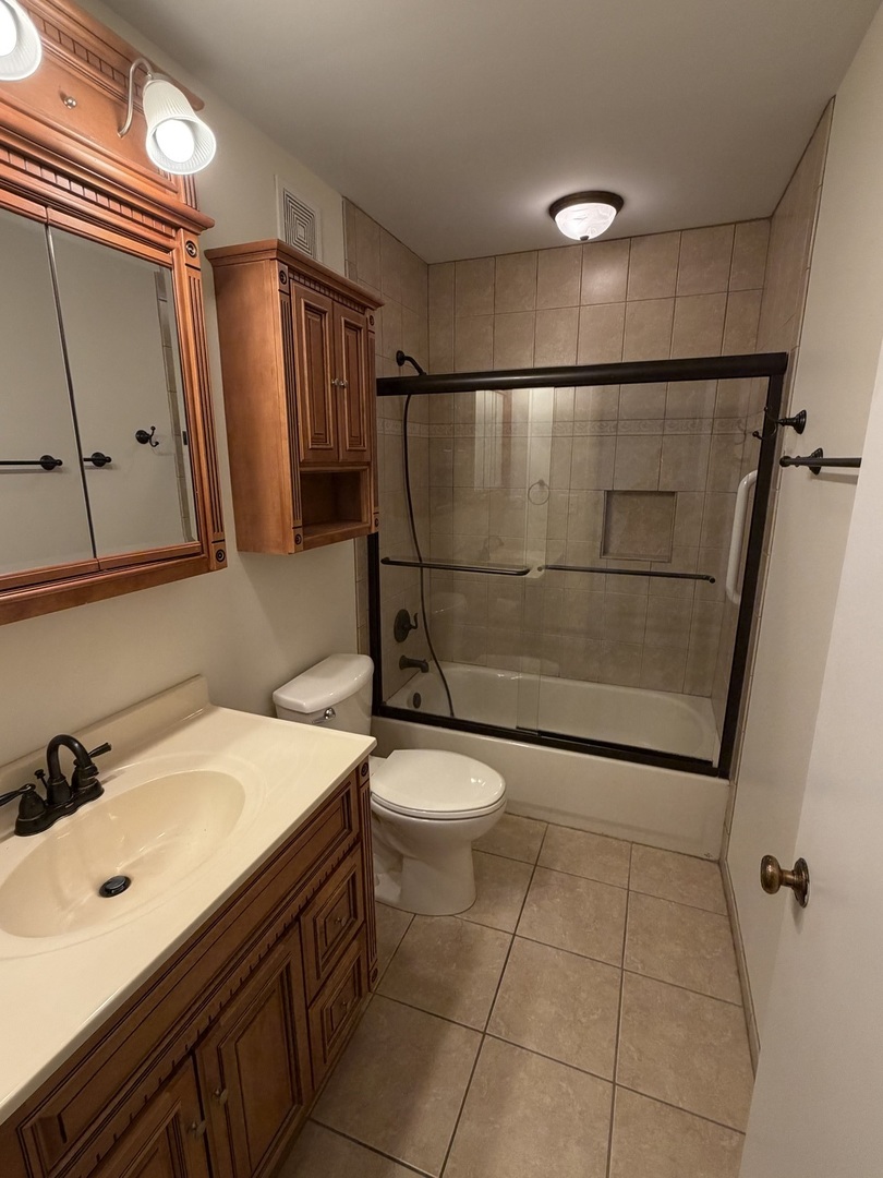 1-s055 Spring Road, Unit 1C Oak Brook, IL 60181 - Photo 13 of 24
