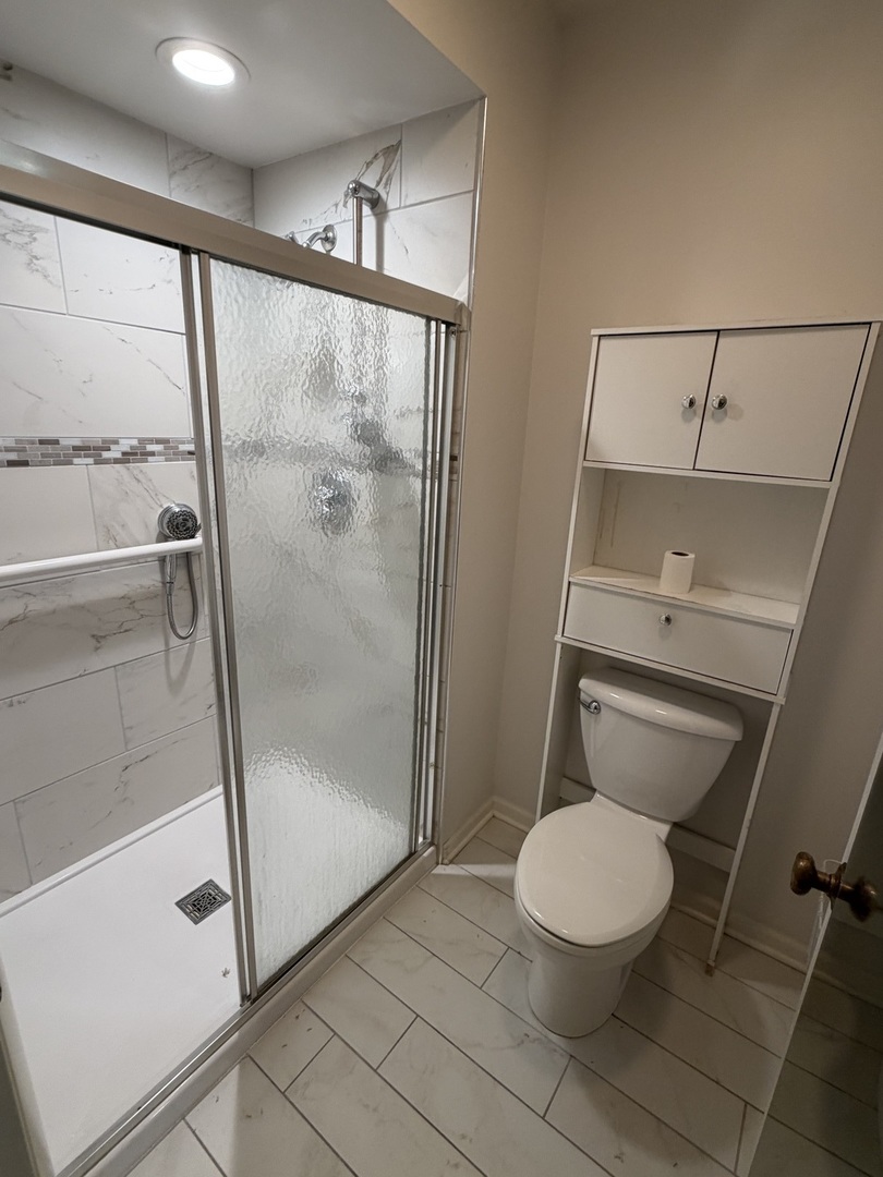 1-s055 Spring Road, Unit 1C Oak Brook, IL 60181 - Photo 9 of 24