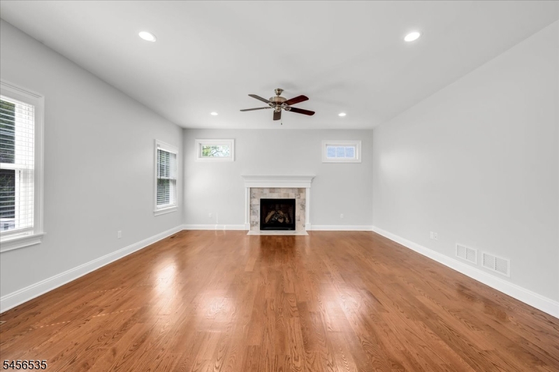 657 Foothill Road Bridgewater, NJ 08807 - Photo 17 of 46 Gallery Image 17