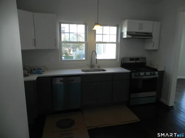 $3,800 | 10 Hawkins Avenue, Unit A, Norwalk, CT 06855
