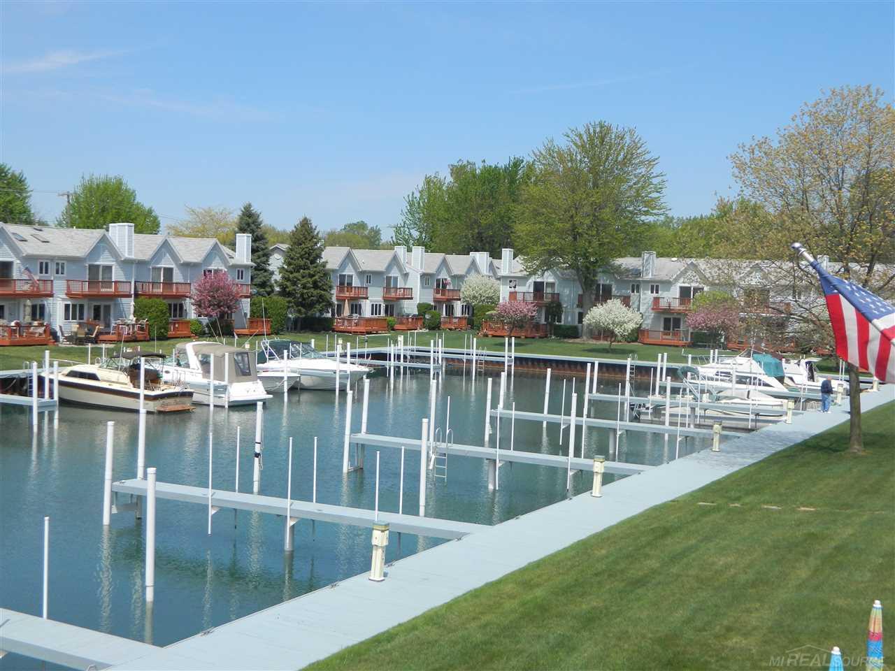 131 Milton Road Algonac, MI 48001 - Photo 6 of 28 31244952-5.JPG