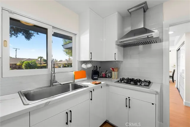 $1,820,000 | 2101 North Westwood Avenue, Santa Ana, CA 92706