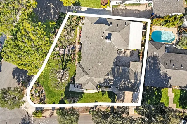 $1,820,000 | 2101 North Westwood Avenue, Santa Ana, CA 92706