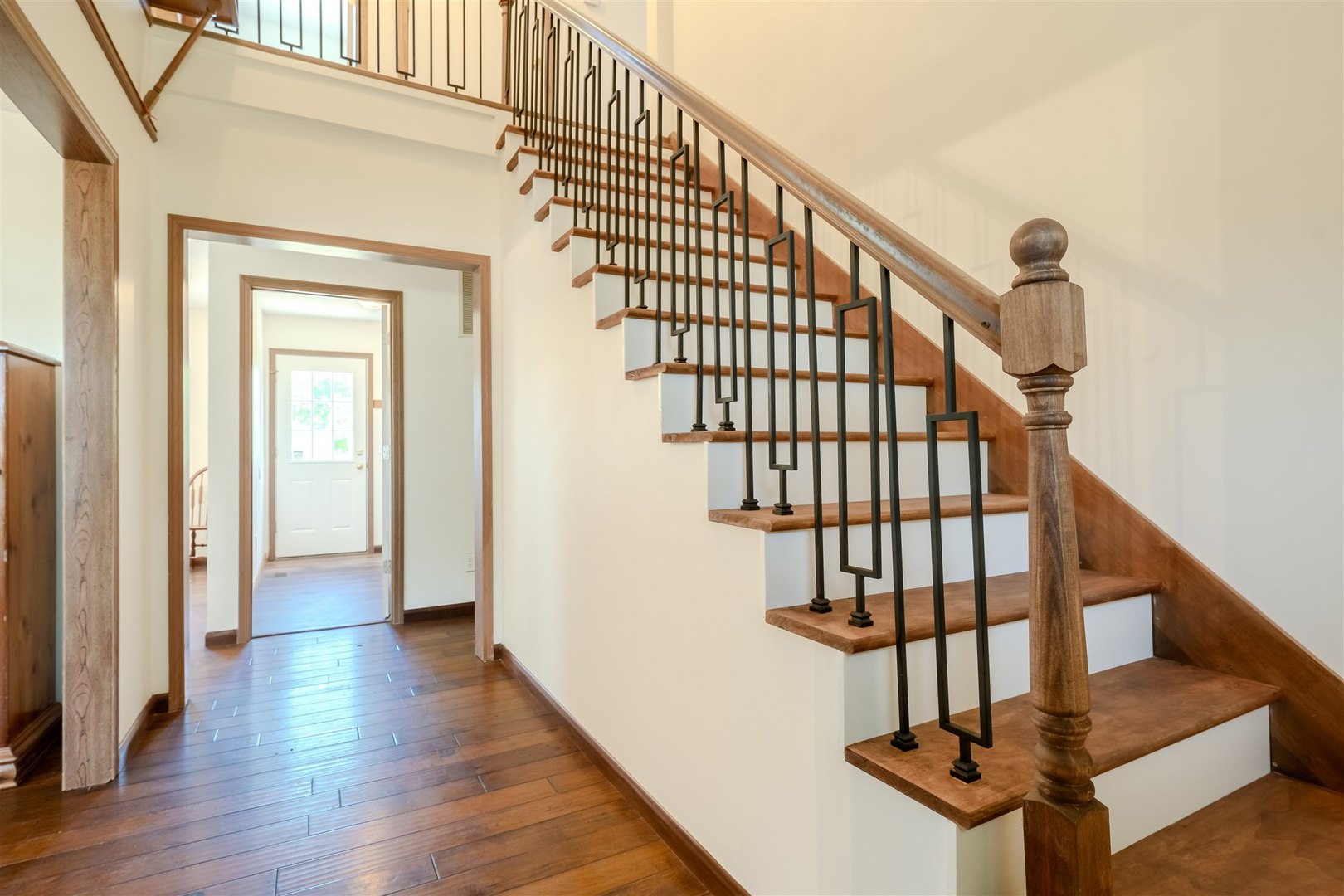 4397 North 3200 East Road Arrowsmith, IL 61722 - Photo 5 of 33 a view of entryway and hall with wooden floor