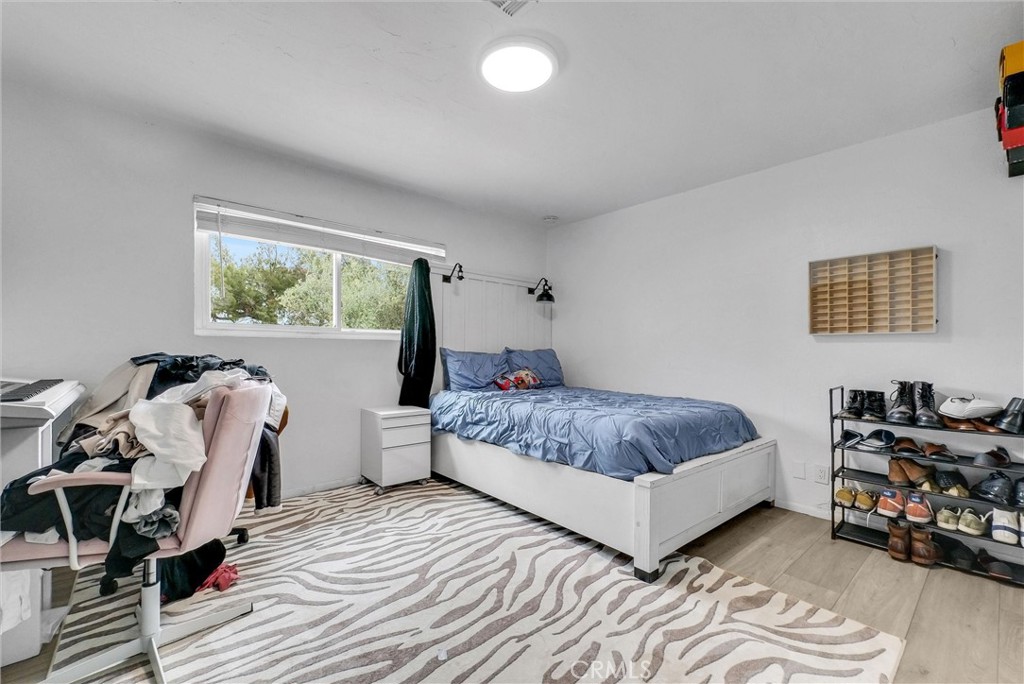 5291 Carnelian Street Rancho Cucamonga, CA 91701 - Photo 5 of 43 Bedroom 1 - Main House