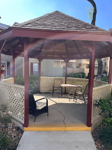 $94,500 | 2120 El Paseo Street, Unit 1912, Houston, TX 77054