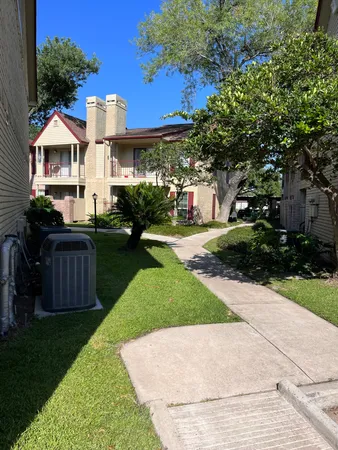 $94,500 | 2120 El Paseo Street, Unit 1912, Houston, TX 77054