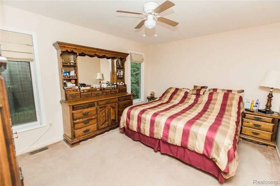 MASTER BEDROOM!