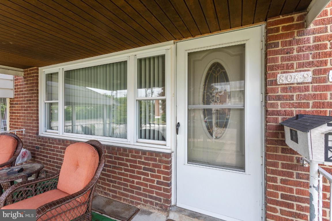 8049 Wynbrook Road Baltimore, MD 21224 - Photo 2 of 30