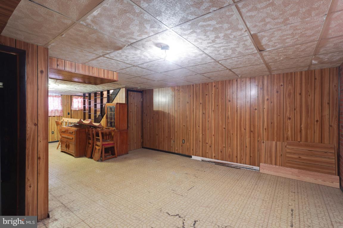 8049 Wynbrook Road Baltimore, MD 21224 - Photo 14 of 30