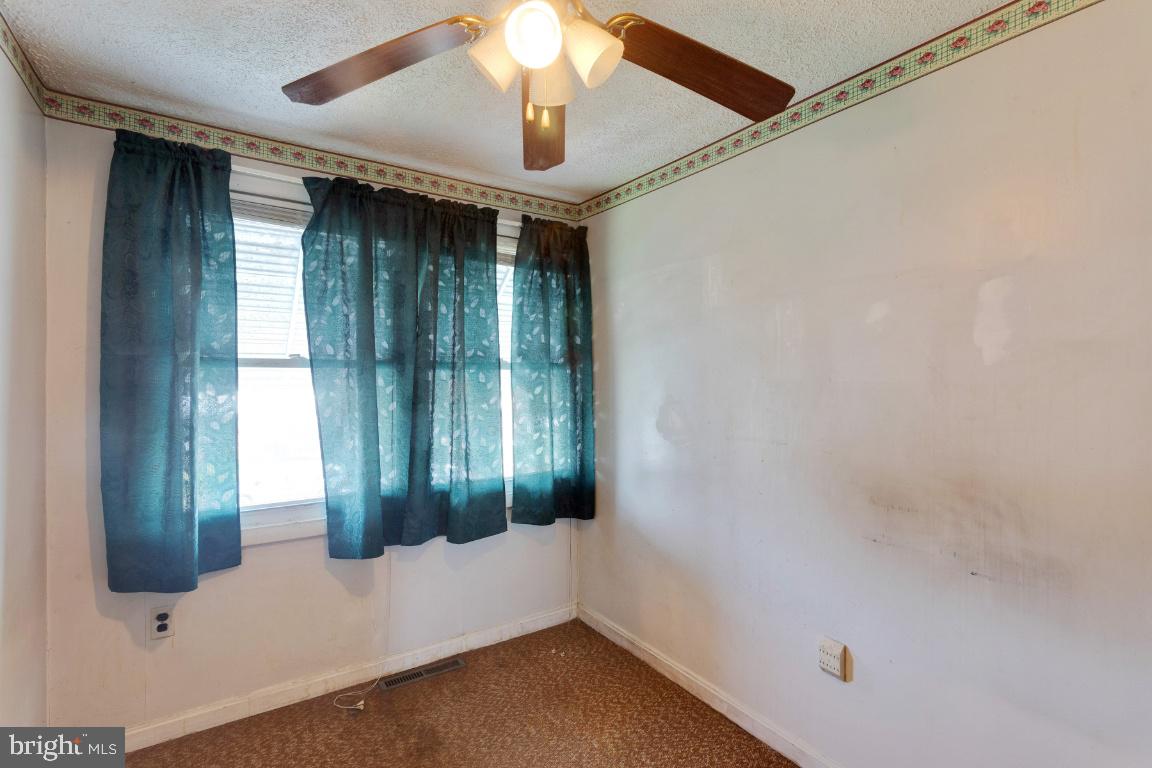 8049 Wynbrook Road Baltimore, MD 21224 - Photo 22 of 30