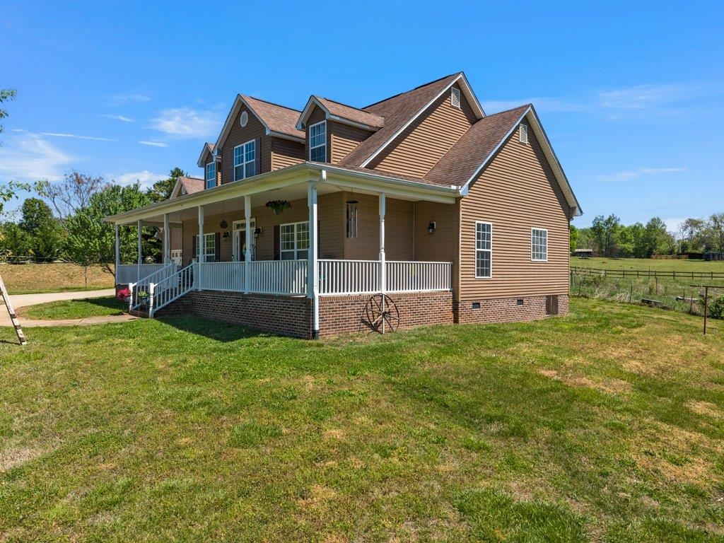 510 Cole Road Campobello, SC 29322 - Photo 4 of 47