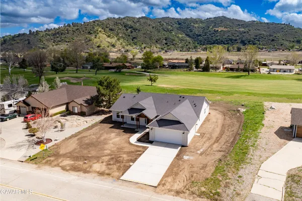 $750,000 | 29840 Pinedale Drive, Tehachapi, CA 93561