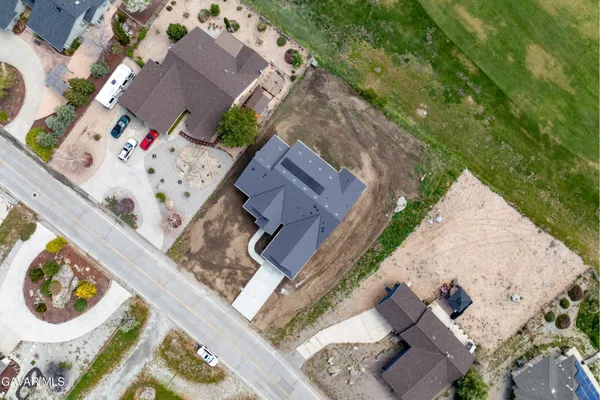 $750,000 | 29840 Pinedale Drive, Tehachapi, CA 93561