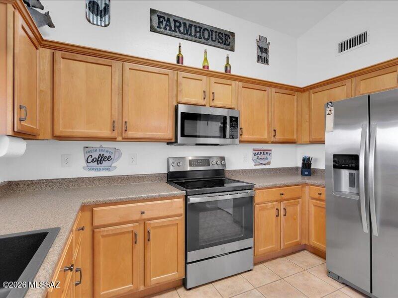 1436 North Old Ranch Road Tucson, AZ 85745 - Photo 15 of 47 Kitchen