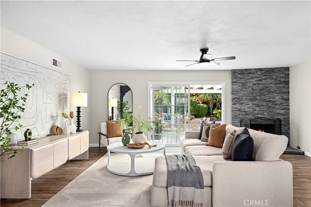 $1,995,000 | 11891 Gladstone Drive, North Tustin, CA 92705