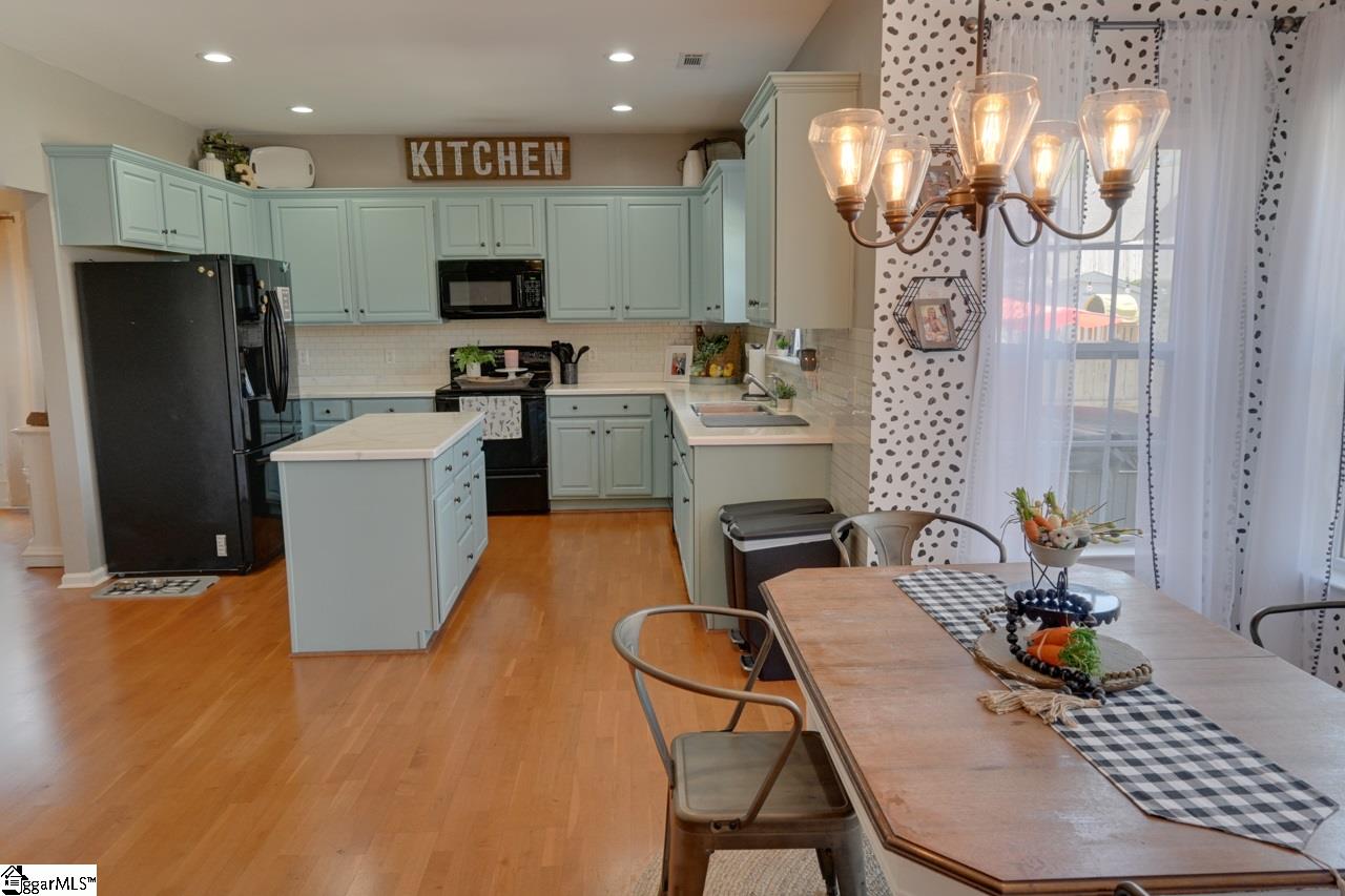 247 Bridgeport Road Boiling Springs, SC 29316 - Photo 6 of 21 Gallery Image 6