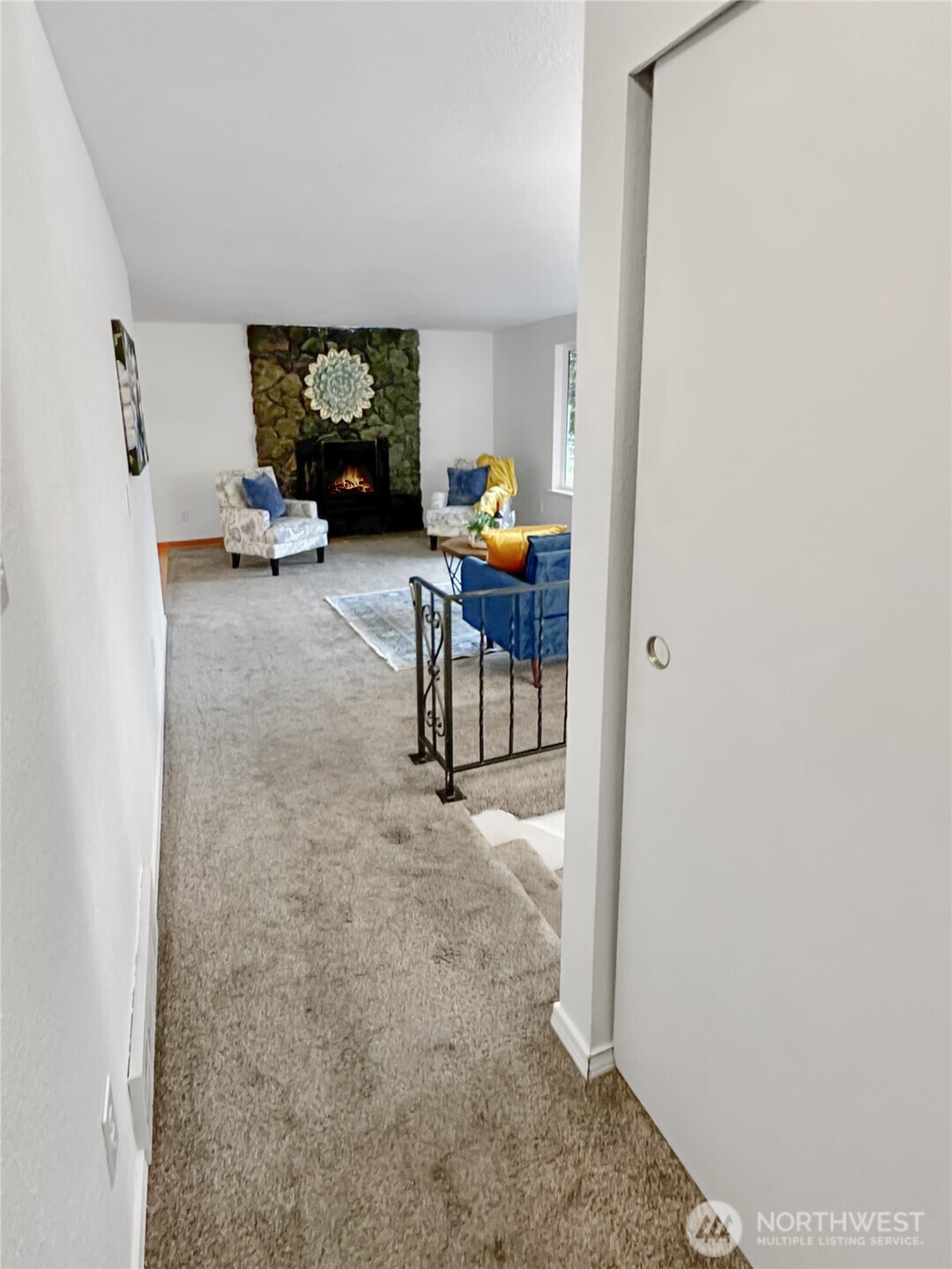 7910 Husky Way Southeast Lacey, WA 98503 - Photo 12 of 36 a living room with furniture and a potted plant