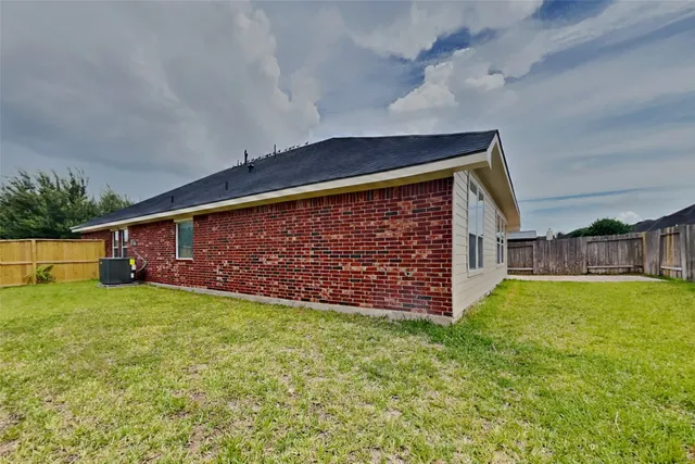$2,295 | 19223 Opul Trails Court, Richmond, TX 77407