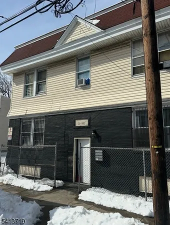 $2,000 | 431 South 18th Street, Newark, NJ 07103