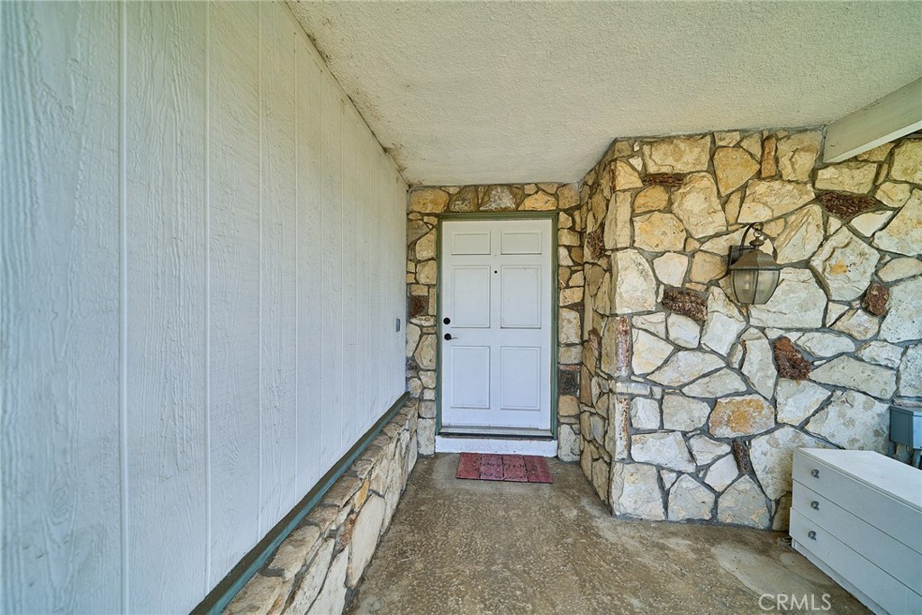 9072 Hillside Road Rancho Cucamonga, CA 91737 - Photo 15 of 63