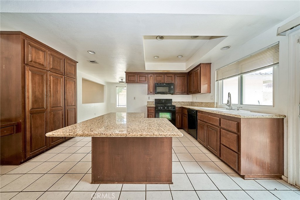 9072 Hillside Road Rancho Cucamonga, CA 91737 - Photo 43 of 63
