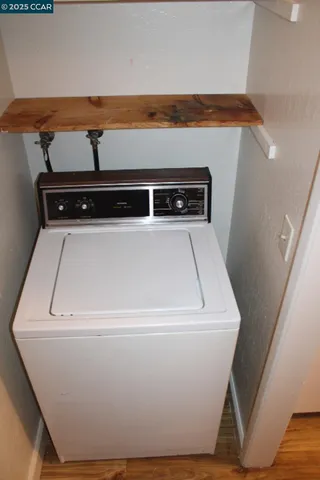 a close up view of washer and dryer