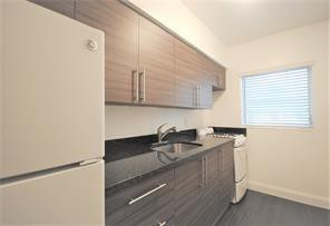7724 Harding Avenue, Unit 9 Miami Beach, FL 33141 - Photo 7 of 8 Photo 7