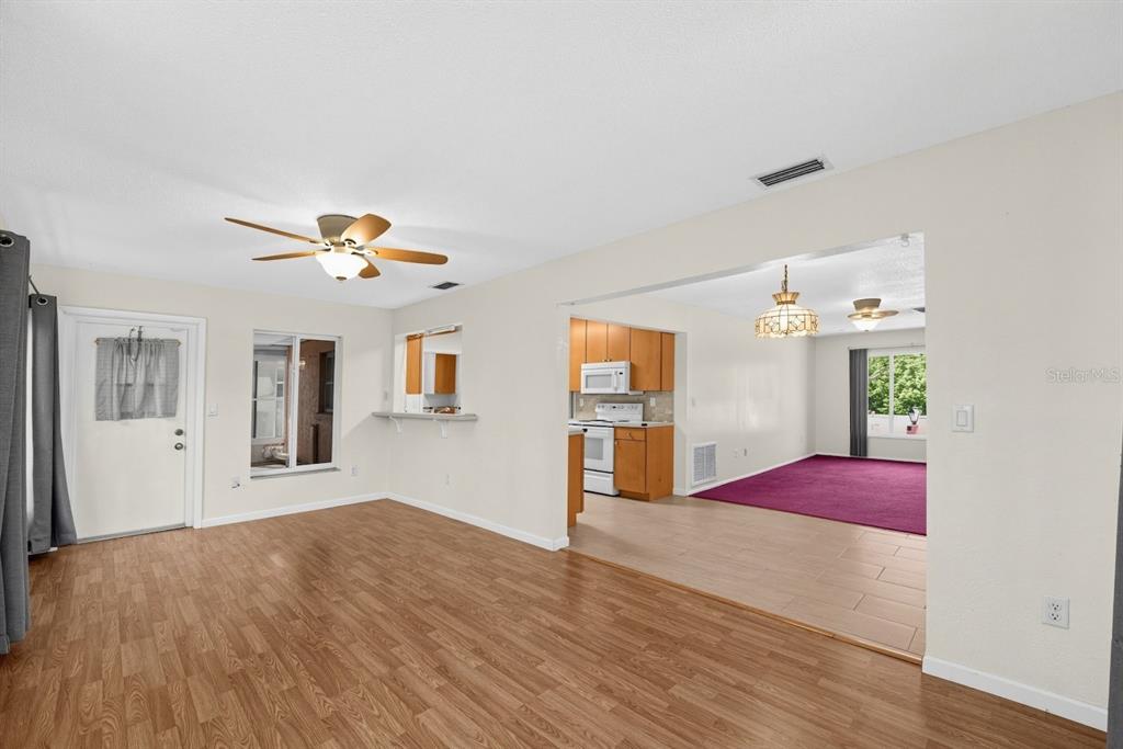 520 Center Road Venice, FL 34285 - Photo 19 of 49 Gallery Image 19