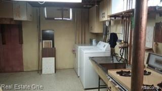 16832 Frazho Road Roseville, MI 48066 - Photo 20 of 30 17.jpg